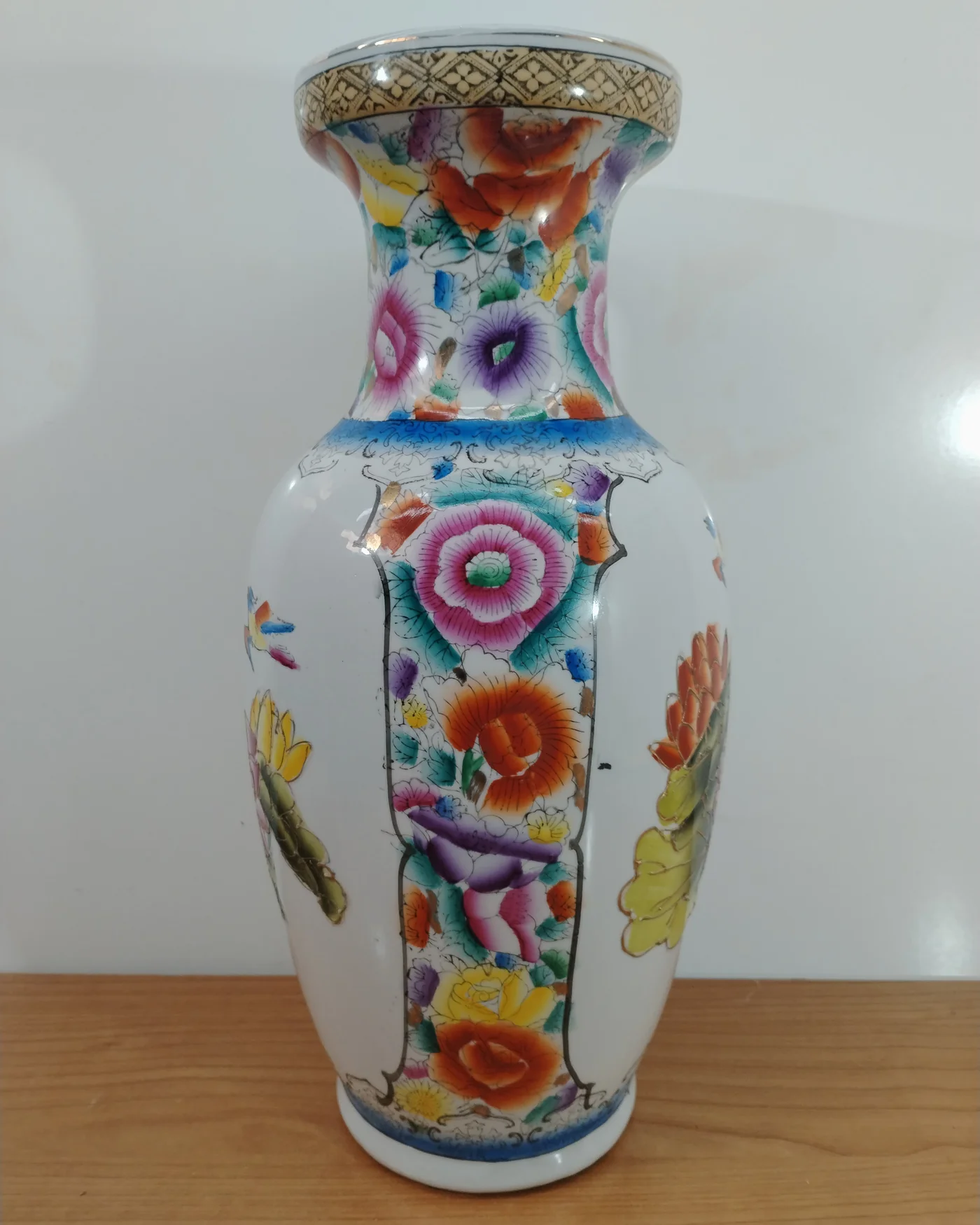Jarrón chino de porcelana pintado a mano con flores y aves - imagen 3