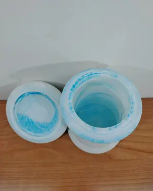 Albarello antiguo de alabastro con tapa - miniatura 5