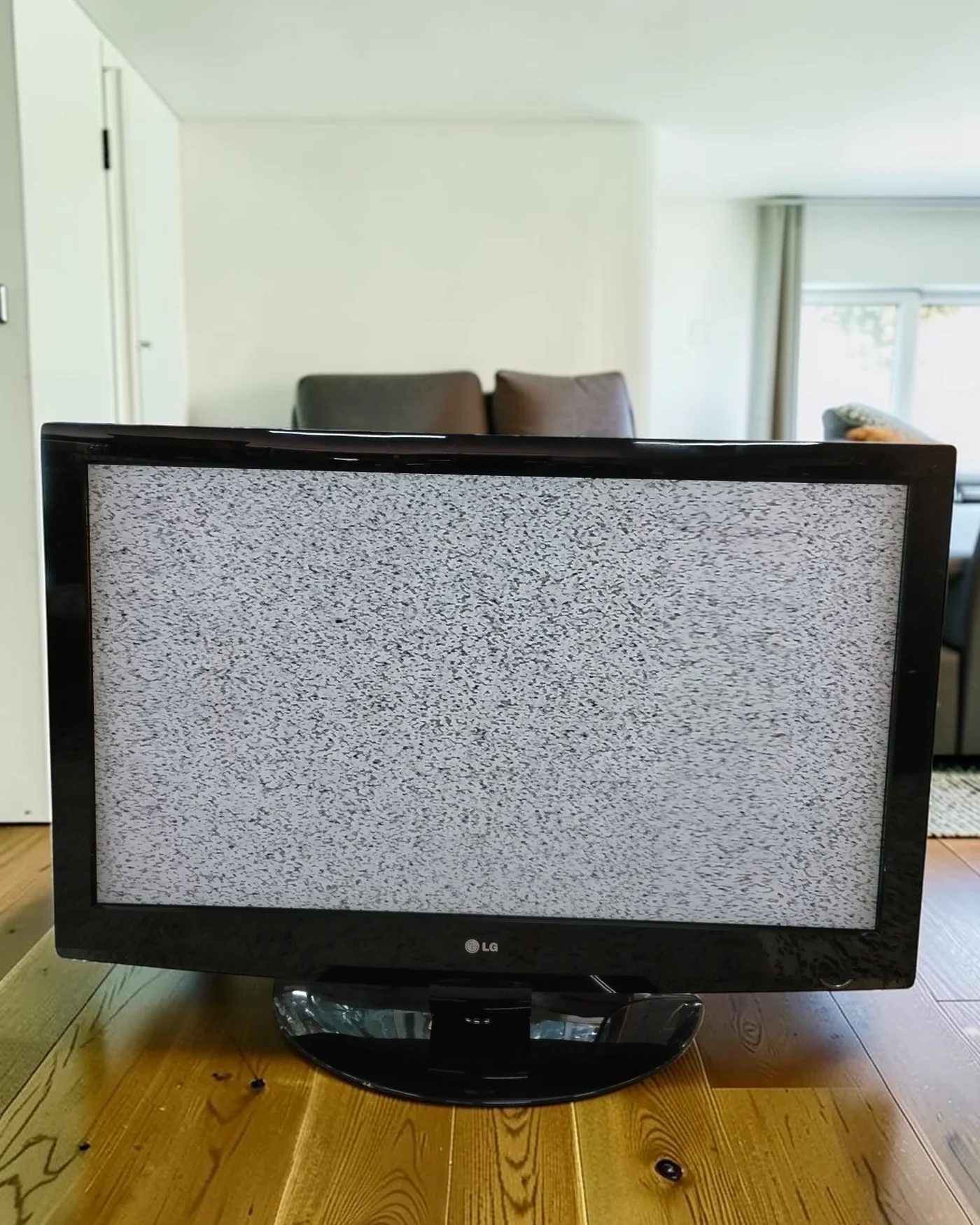 Televisor Lg de 42 pulgadas - imagen 1