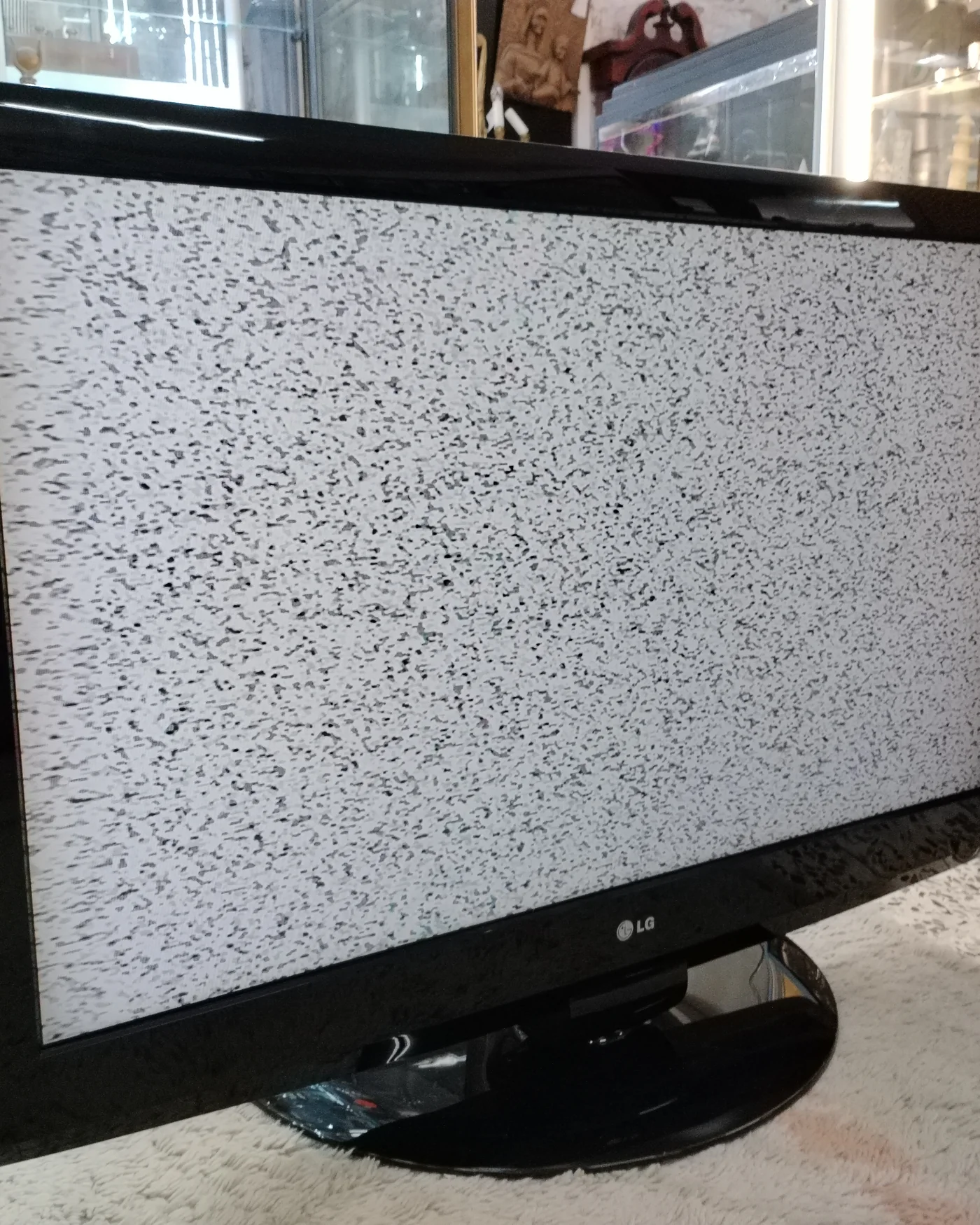 Televisor Lg de 42 pulgadas - imagen 2