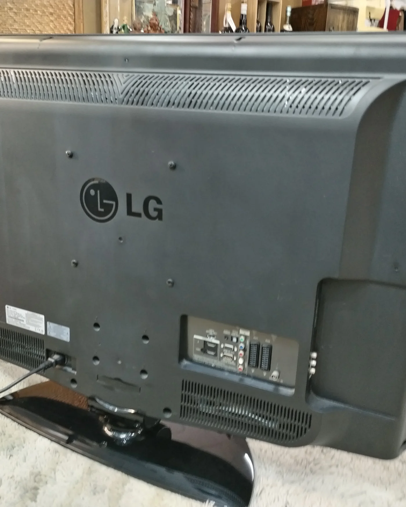 Televisor Lg de 42 pulgadas - imagen 3