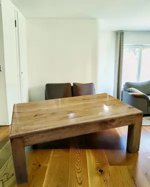 Mesa de centro rústica de madera maciza - miniatura 1