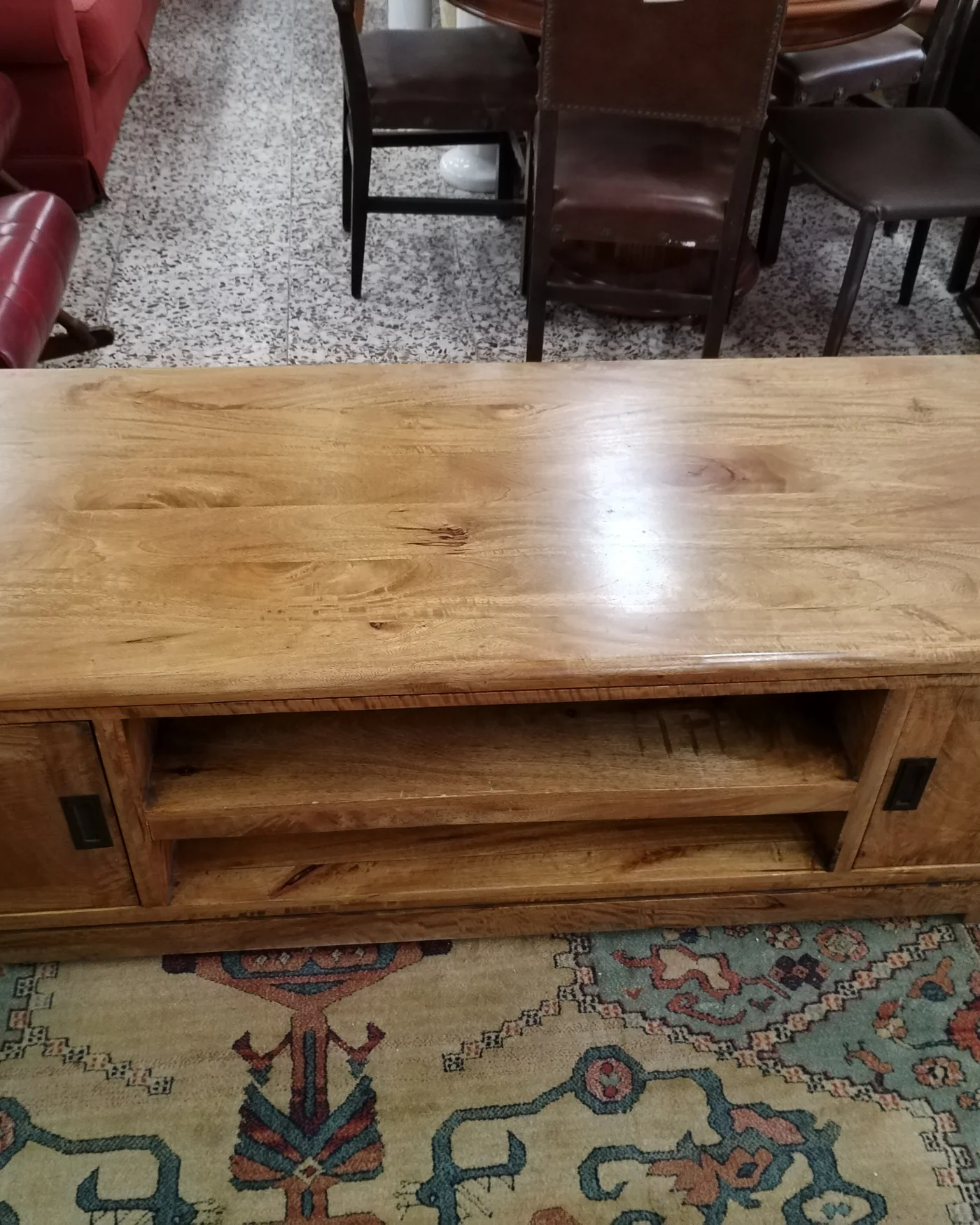 Mueble de tv rústico de madera maciza - imagen 4