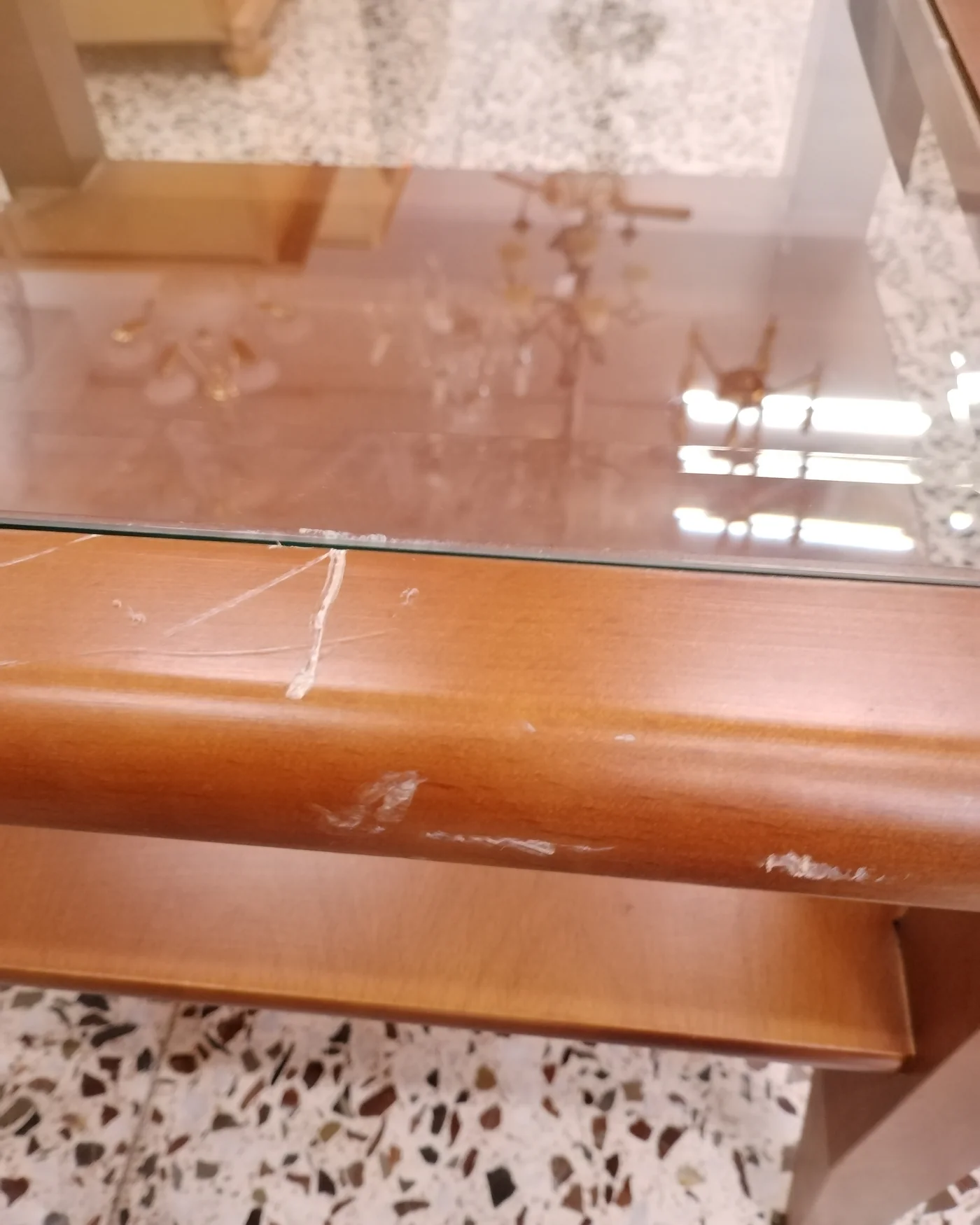 Mesita de centro auxiliar de madera con cristal - imagen 3
