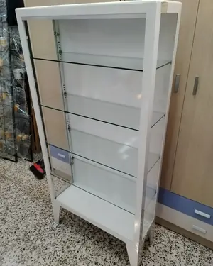 Vitrina exhibidora blanca con estantes de cristal - miniatura 5