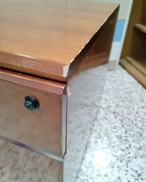 Cajonera archivador de oficina con dos cajones y ruedas - miniatura 4
