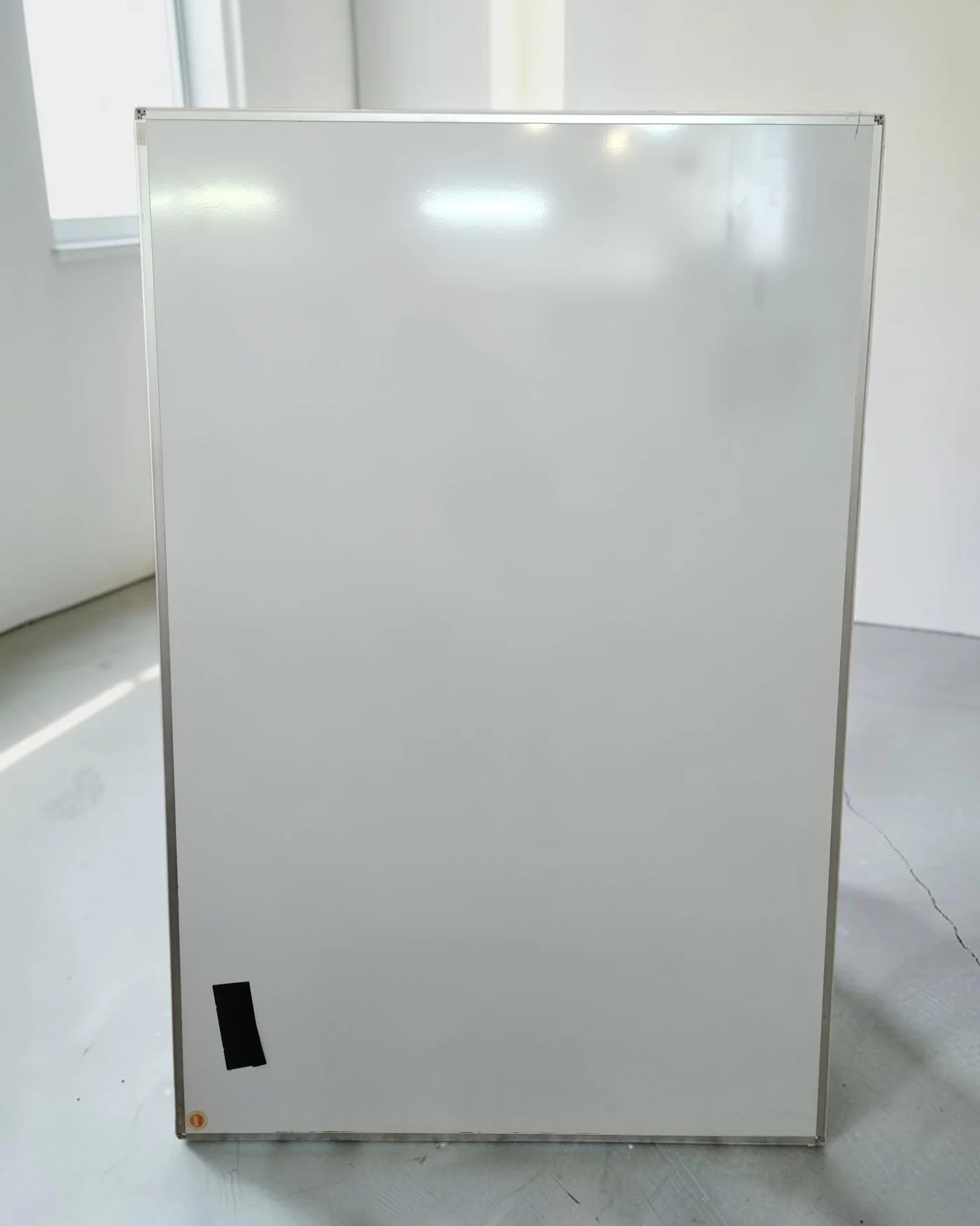 Pizarra blanca magnética de gran formato - imagen 1