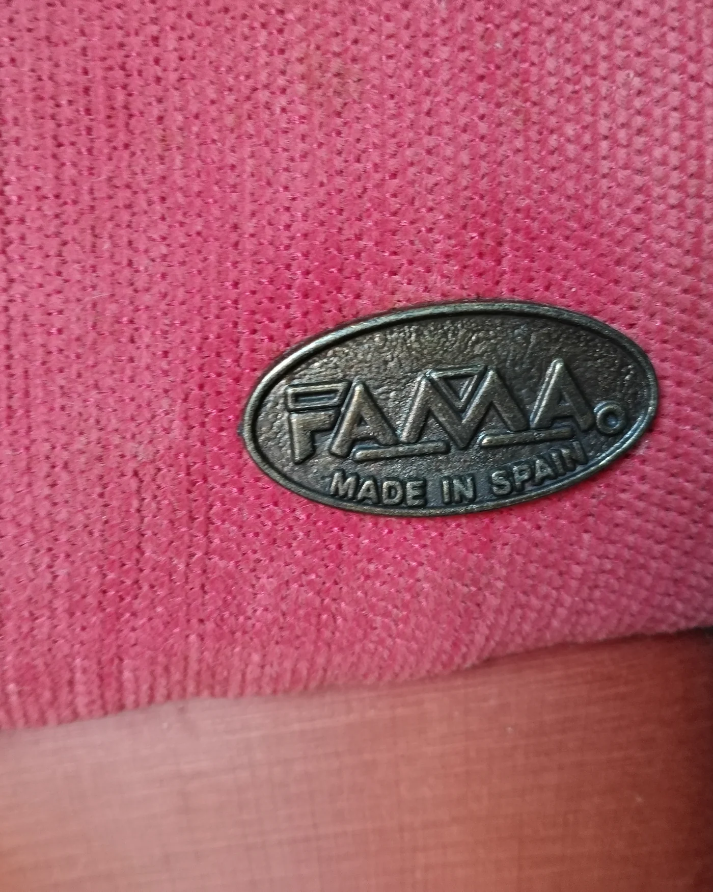 Sofá de 2 plazas y sillón Fama en tela roja - imagen 5