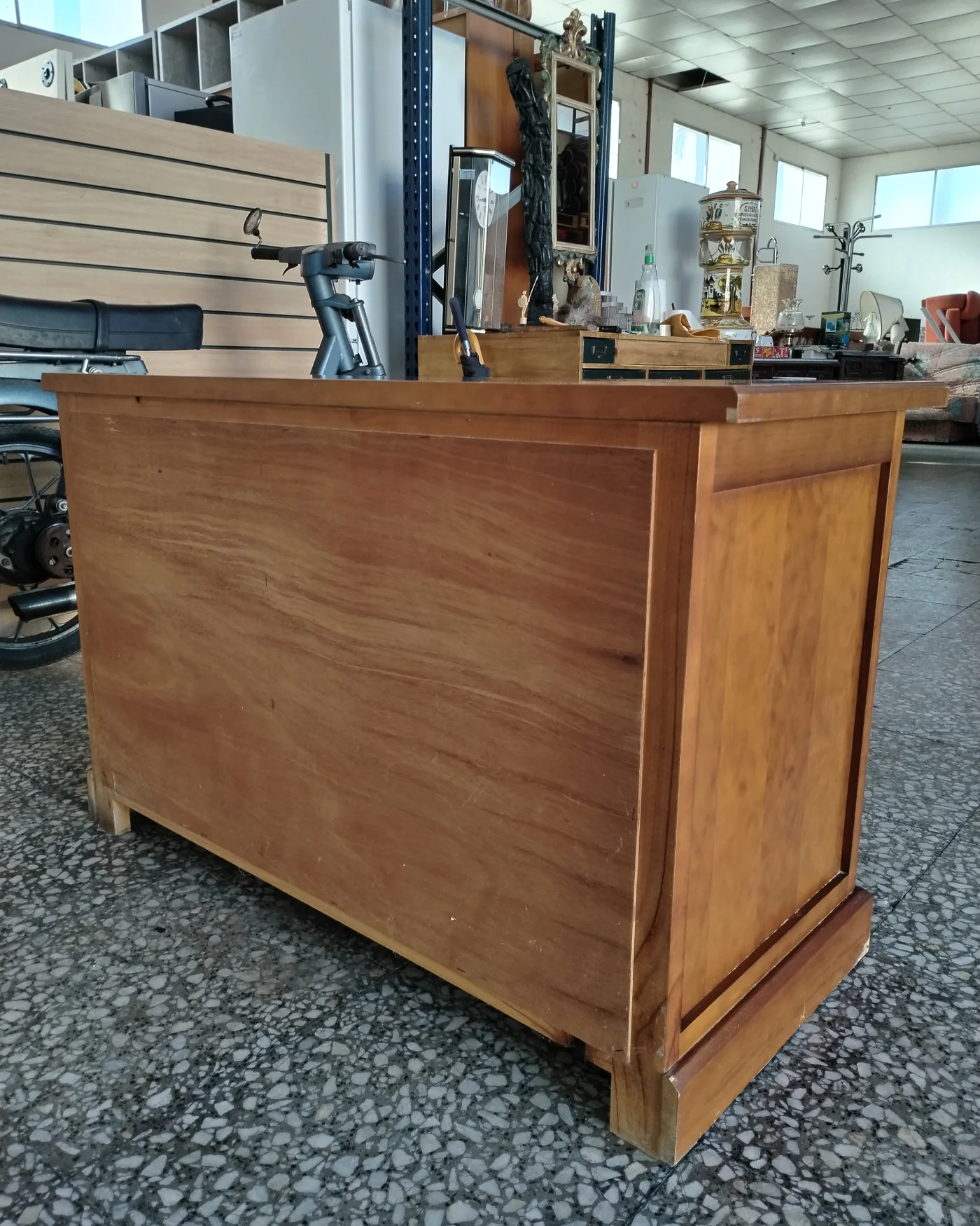 Mueble para televisión de madera - imagen 5