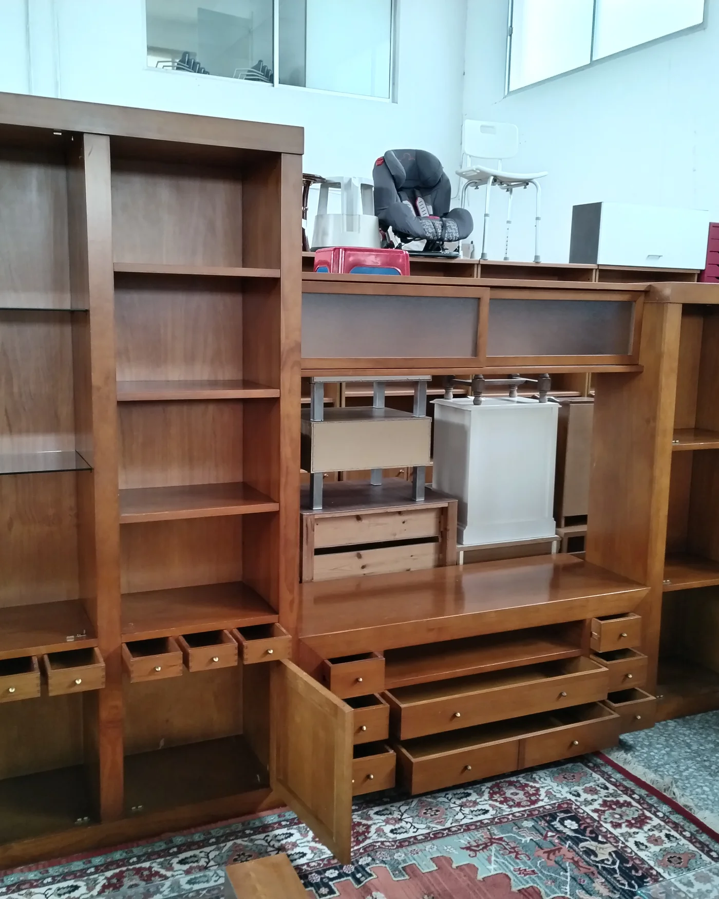 Mueble de salón modular en madera - imagen 3