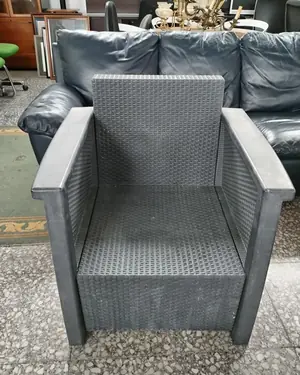 Conjunto de Muebles de Exterior en Resina - miniatura 4