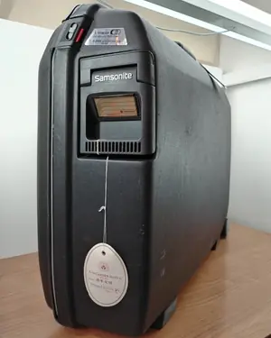 Maleta rígida Samsonite vintage con cierre de combinación - miniatura 1