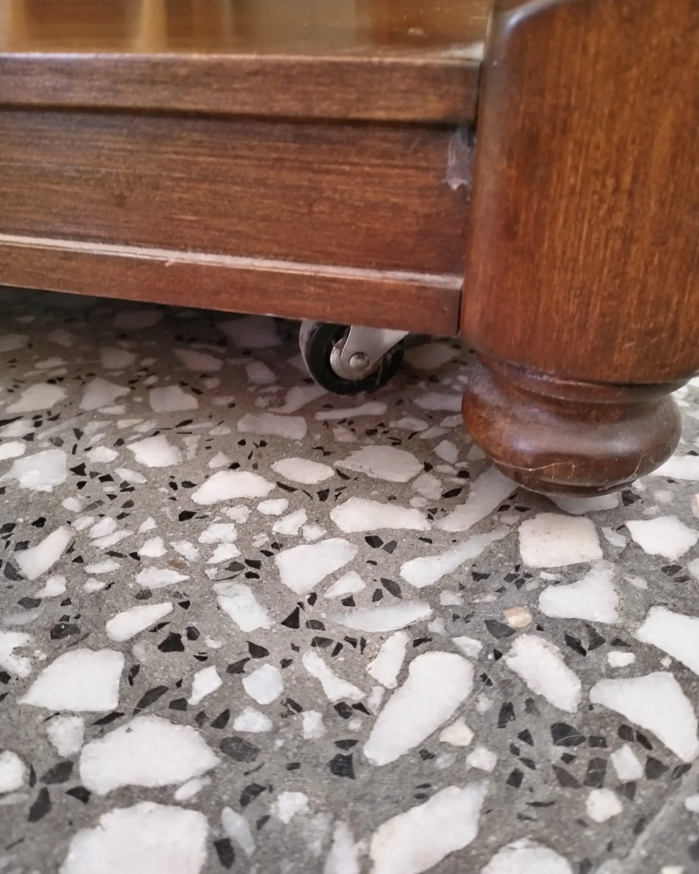 Mesa de Tv de Estilo Clásico - imagen 7