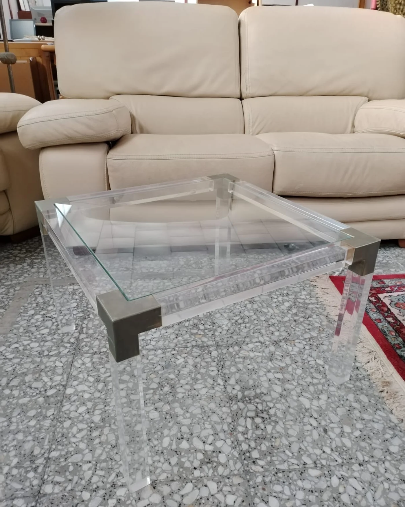 Mesa de Centro de Plexiglás y Cristal - imagen 2