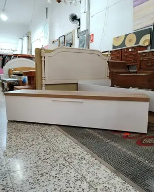 Mueble bajo tv - miniatura 2
