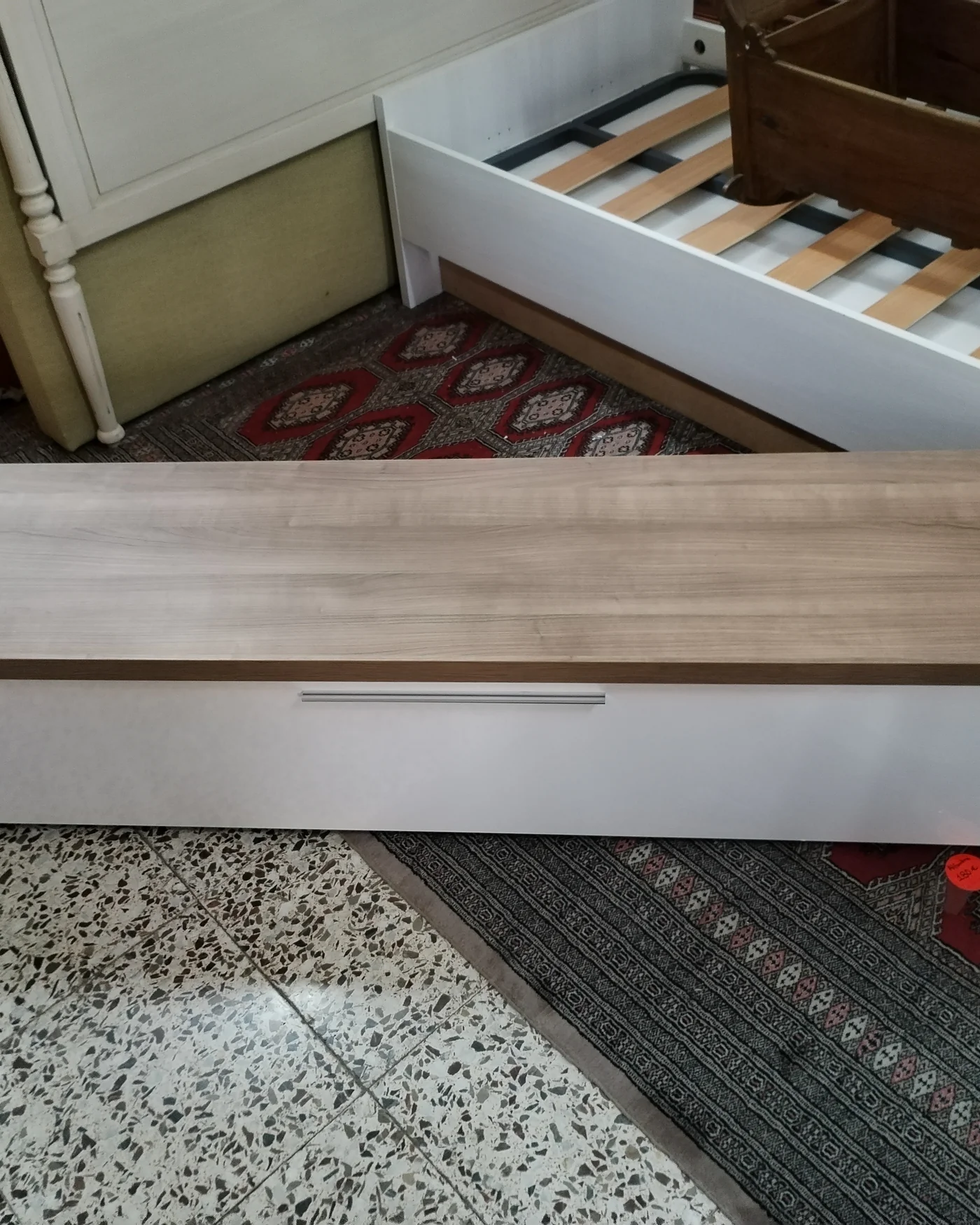 Mueble bajo tv - imagen 3