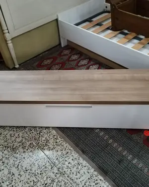 Mueble bajo tv - miniatura 3