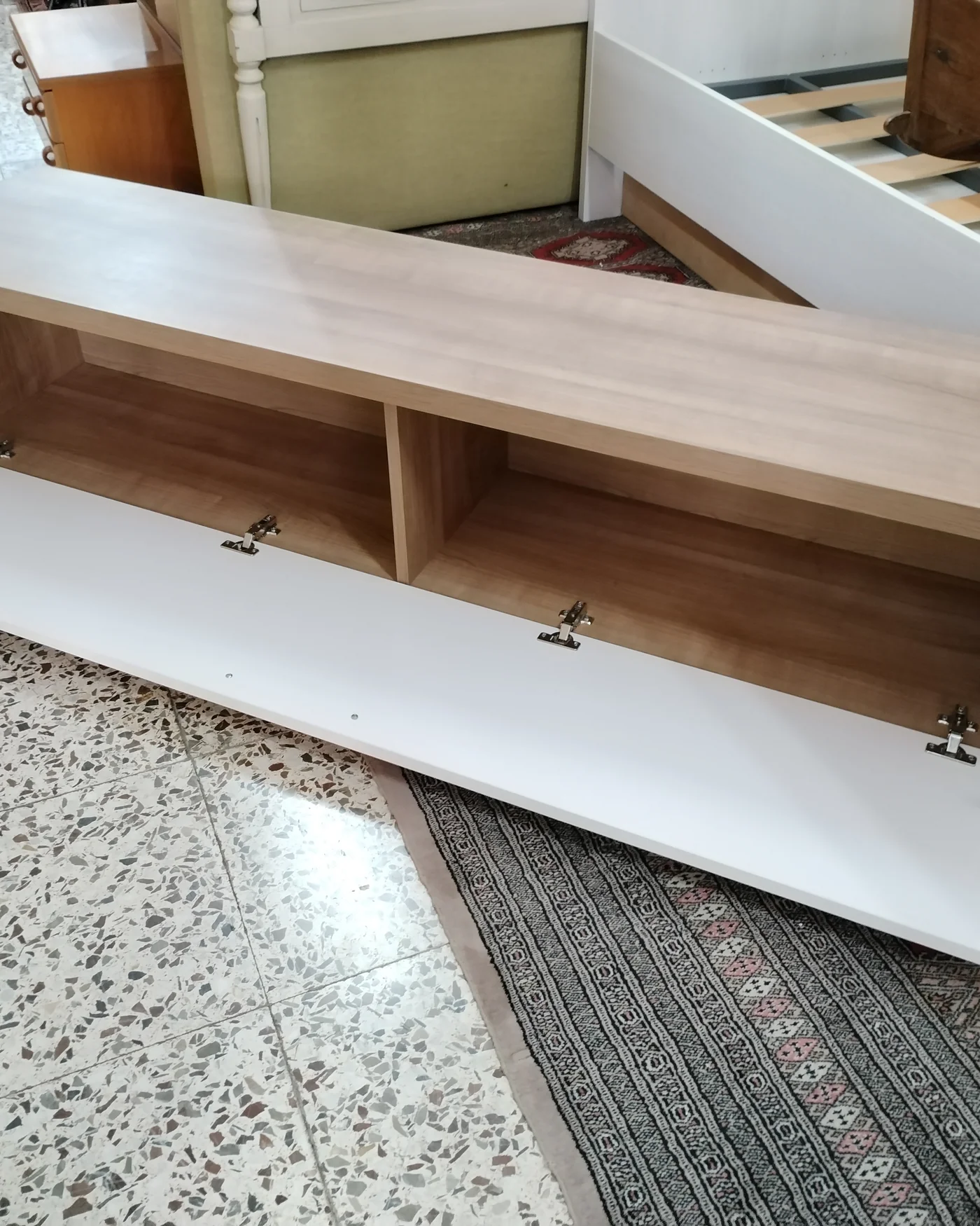 Mueble bajo tv - imagen 5