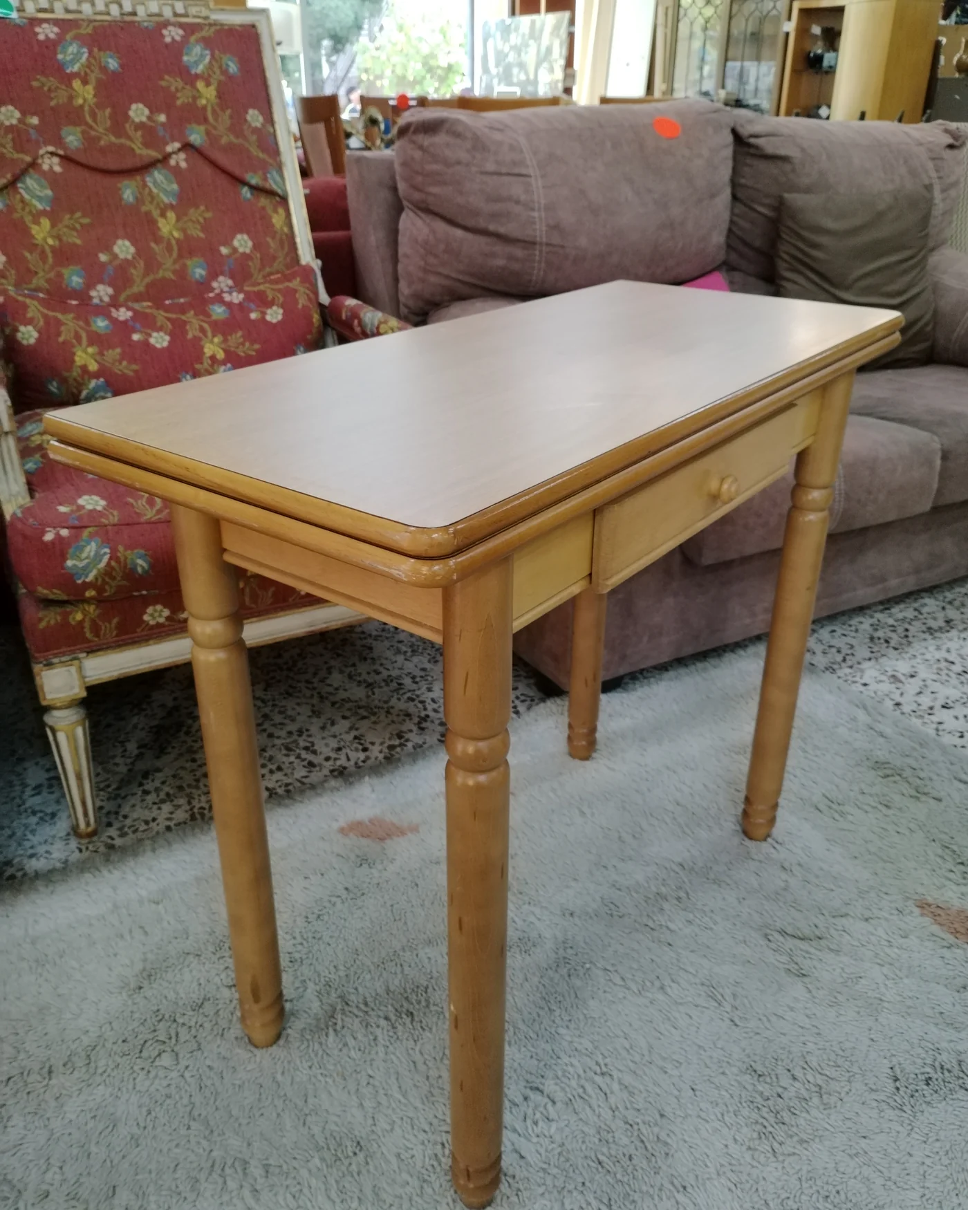 Mesa de cocina extensible con cajón - imagen 2