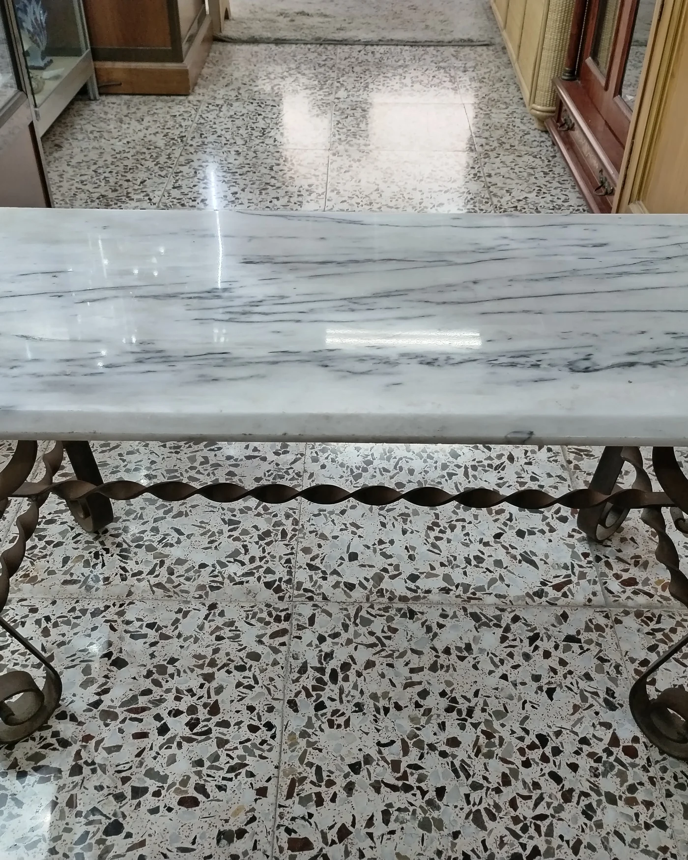Mesa de forja y mármol - imagen 3