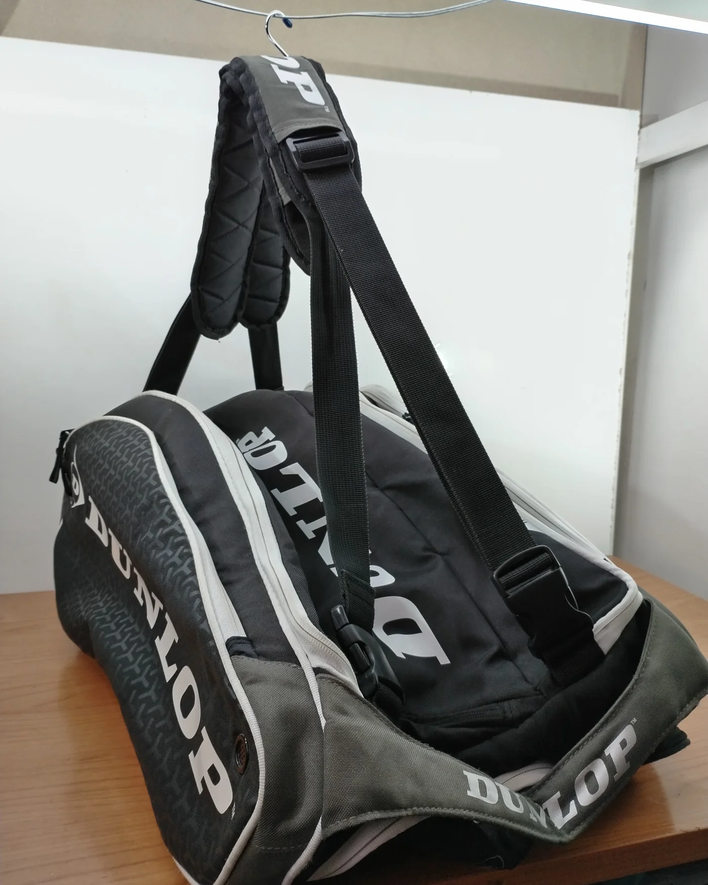 Paletero Dunlop para raquetas de tenis - imagen 3