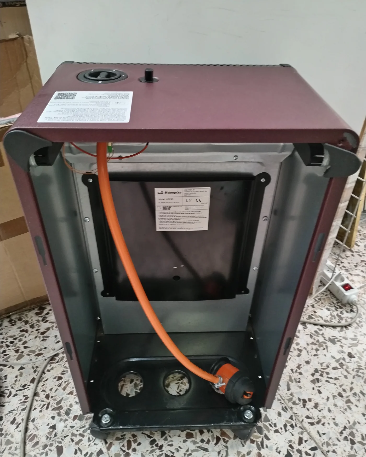 Estufa portátil de gas Orbegozo - imagen 4