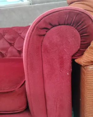 Sofá Chester 3 plazas en terciopelo rojo - miniatura 5