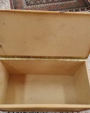 Baúl vintage de mimbre con estructura de madera - miniatura 3