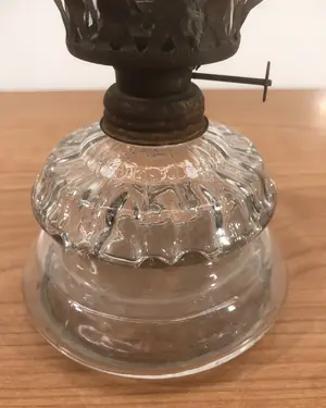 Quinqué de aceite antiguo - miniatura 2