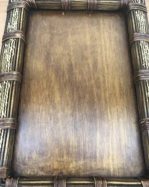 Bandeja vintage de madera y ratán con asas - miniatura 4