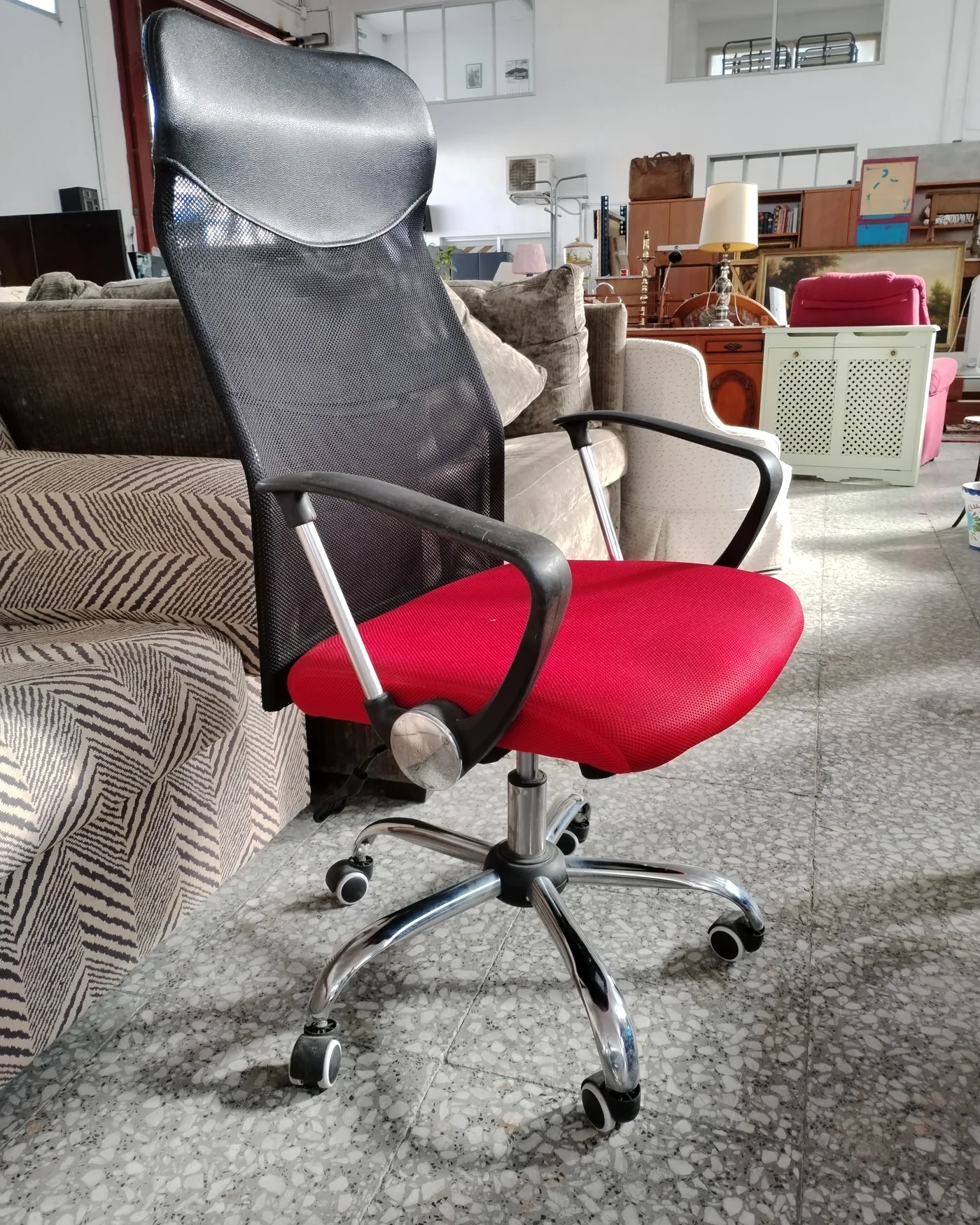 Silla de oficina ergonomica roja - imagen 2