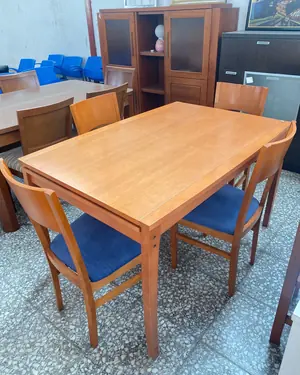 Conjunto de mesa extensible y 4 sillas de madera - miniatura 3