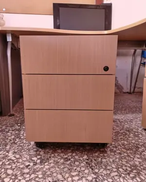 Cajonera de oficina con ruedas - miniatura 1