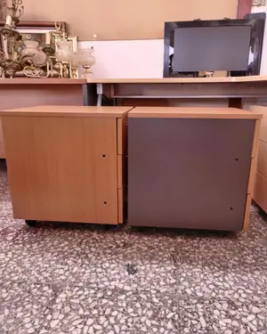 Par de archivadores de oficina con ruedas - miniatura 3
