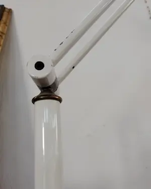 Lámpara de pie articulada Arelux - miniatura 3