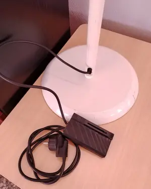 Lámpara de pie articulada Arelux - miniatura 5