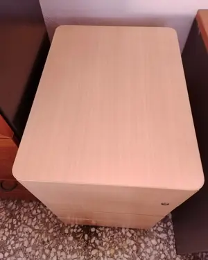 Cajonera de oficina de madera con cerradura - miniatura 3