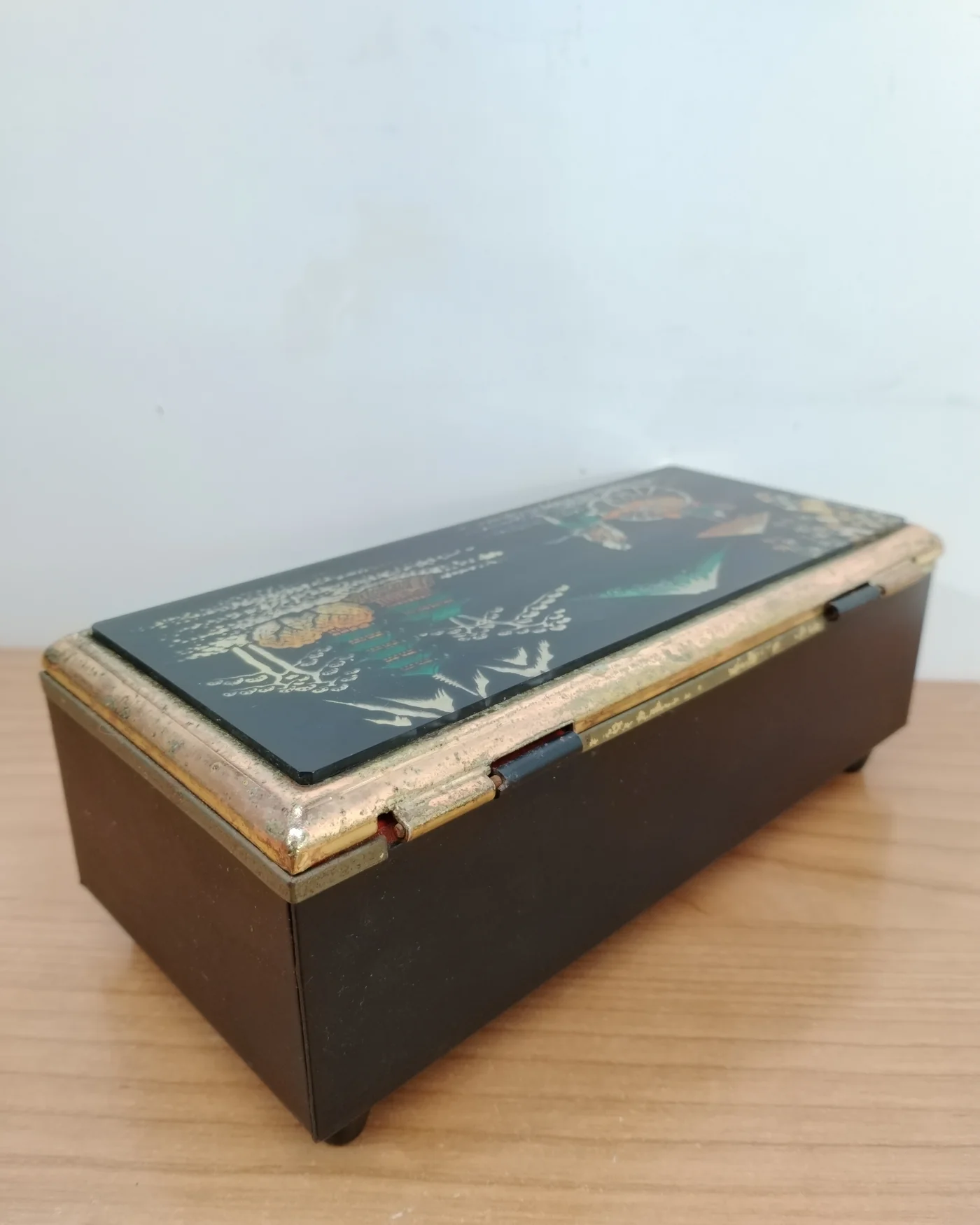 Caja de joyas estilo oriental con ilustración japonesa - imagen 5