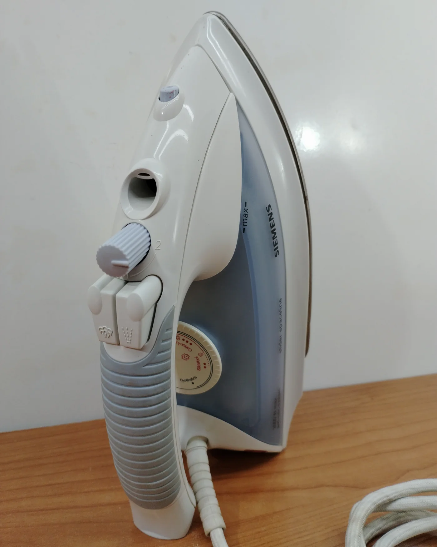 Plancha Siemens Slider Spaceline - imagen 4