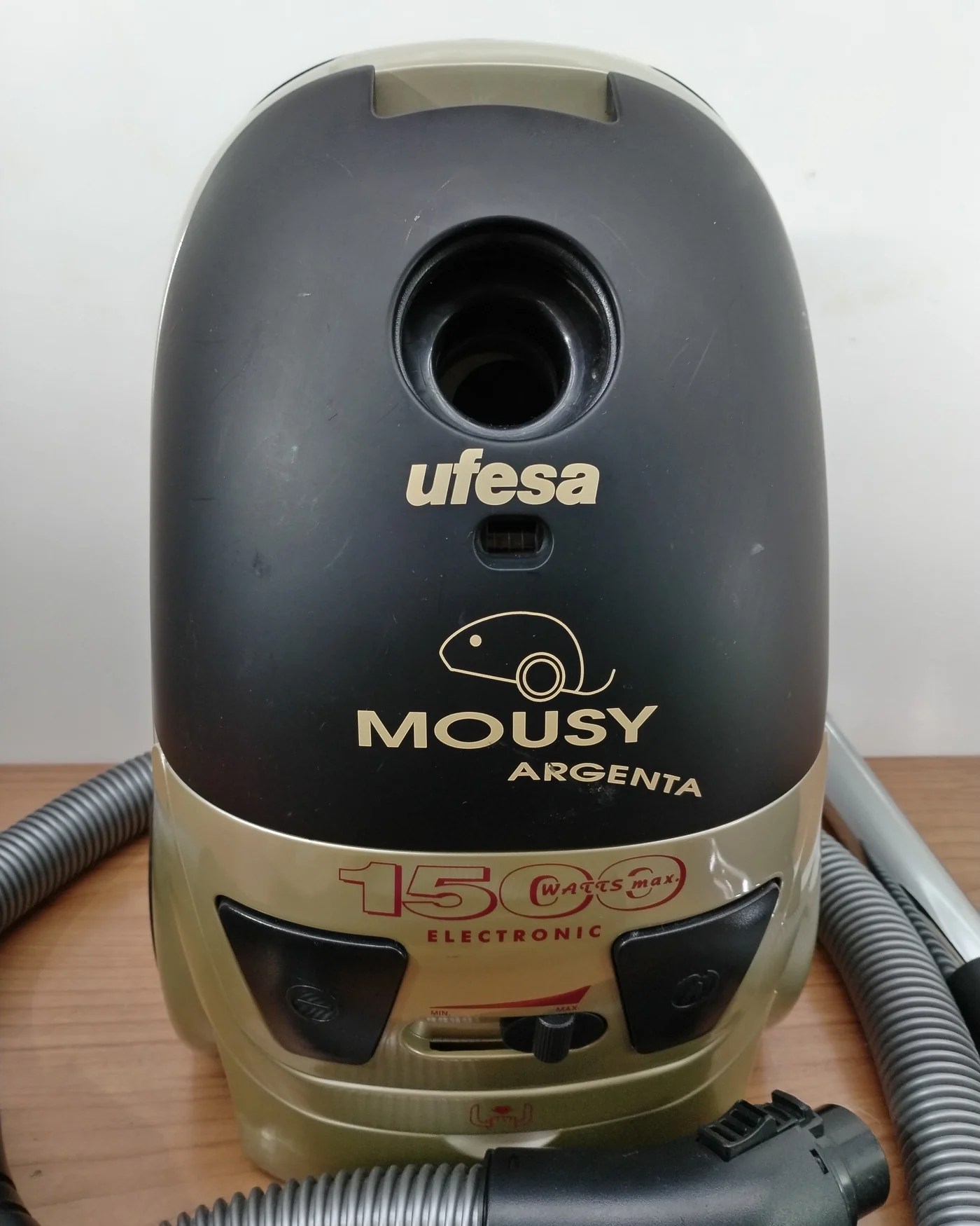 Aspirador de bolsa ufesa mousy argenta vintage - imagen 3