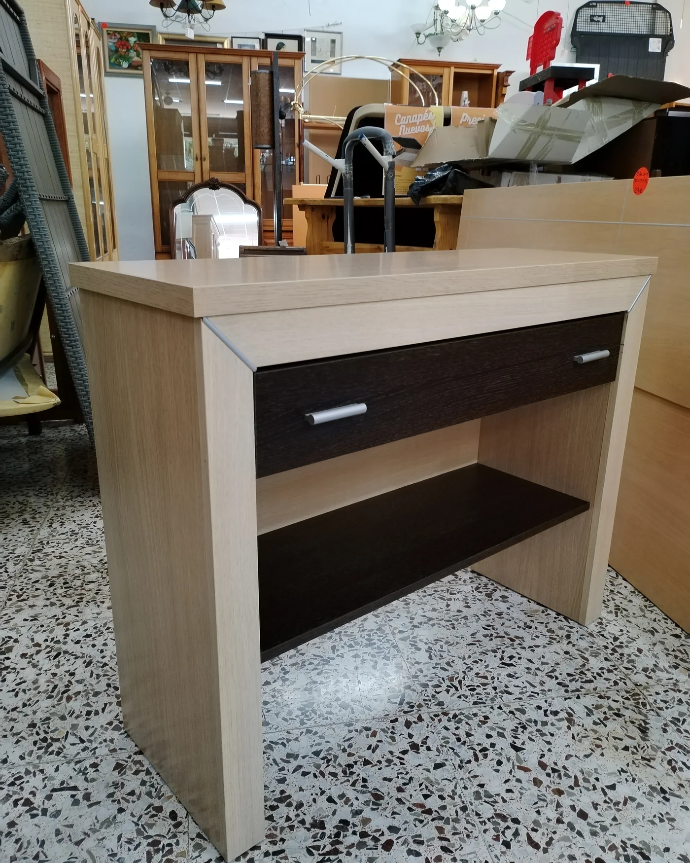 Aparador de madera moderno con cajón y estante - imagen 2