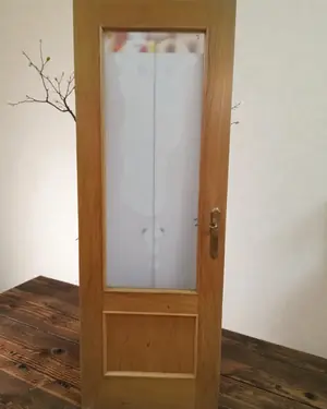 Puerta de interior de madera con cristal esmerilado - miniatura 1