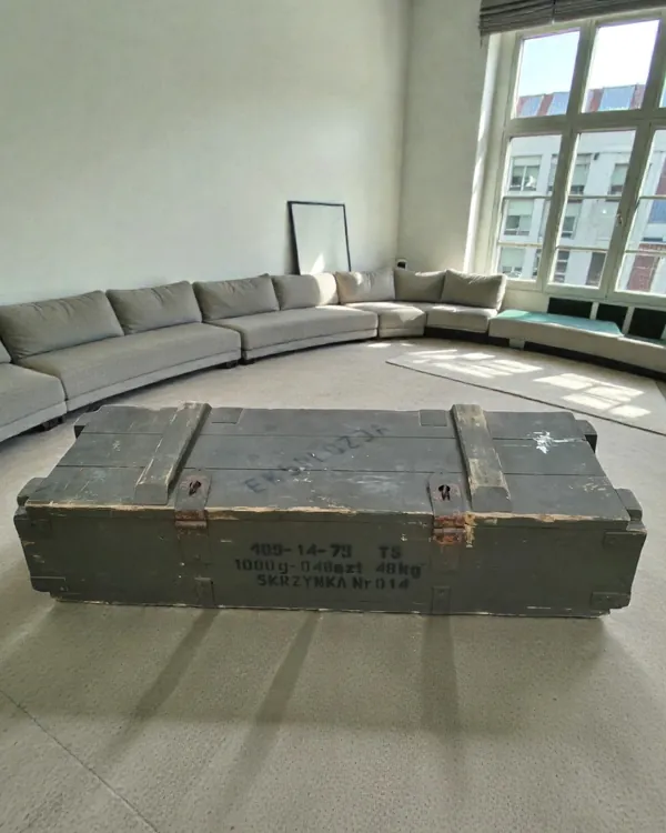 Caja de Munición Militar Vintage de Madera