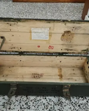 Caja de munición militar vintage de madera - miniatura 4