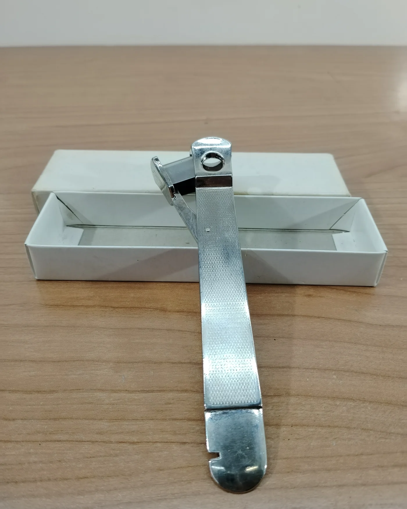 Cortaúñas Donatus de metal - imagen 4