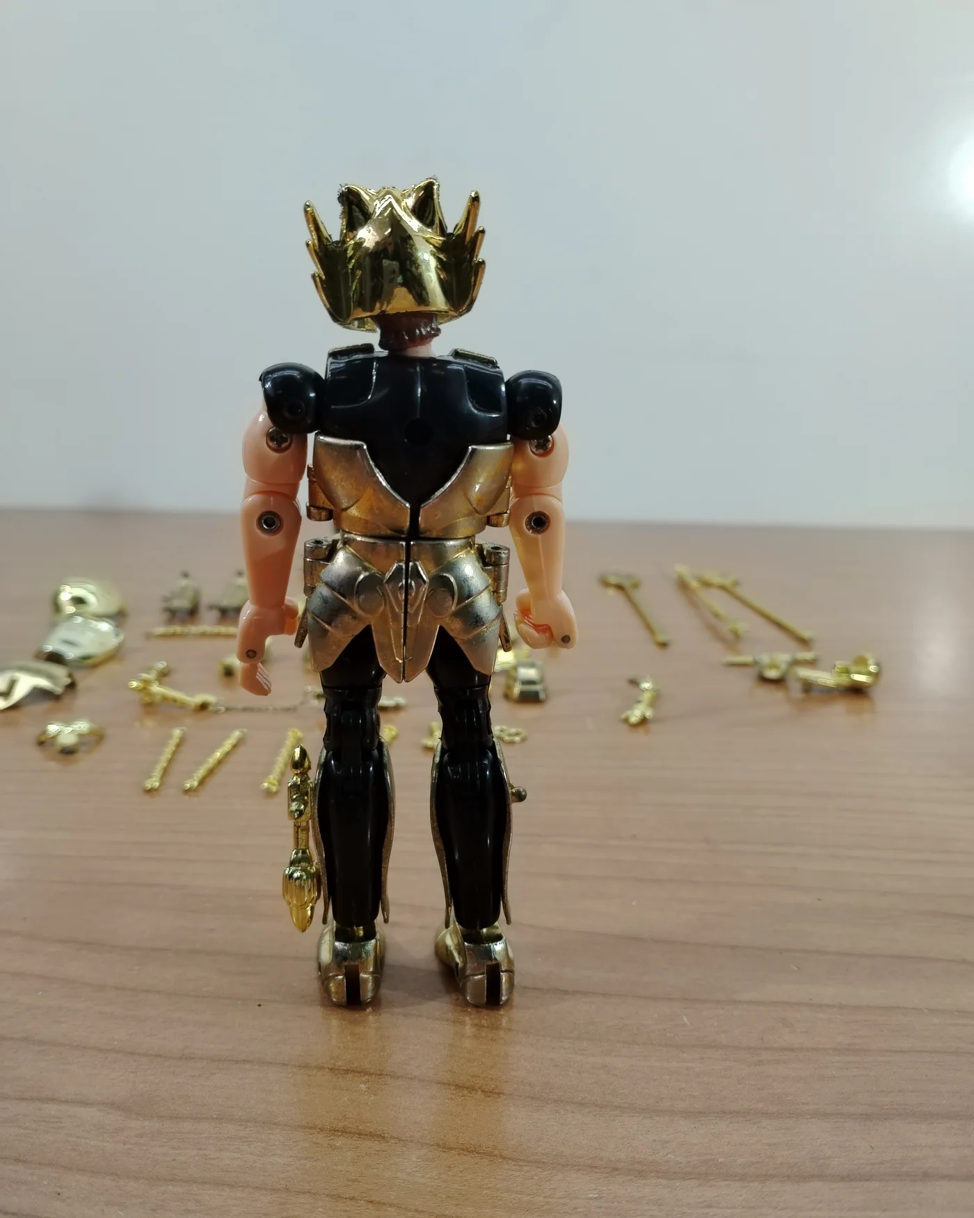 Figura saint seiya myth cloth de milo - imagen 4
