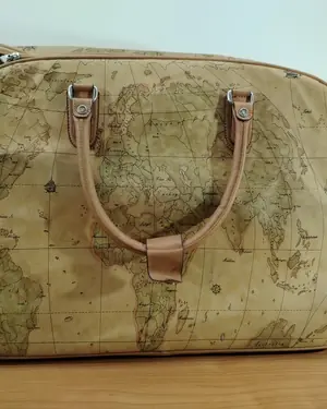 Bolso vintage con mapa del mundo - miniatura 1