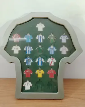 Colección de llaveros camisetas liga 2002/2003 - miniatura 1