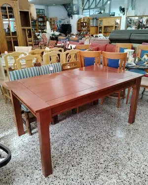 MESA DE COMEDOR - miniatura 1