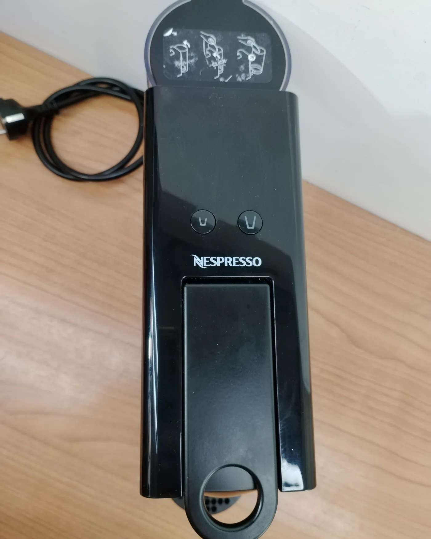 Cafetera Nespresso Essenza Mini - imagen 3